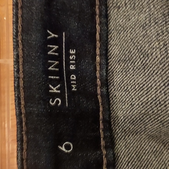 Vera Wang Skinny Jeans Size 6 - Picture 6 of 7